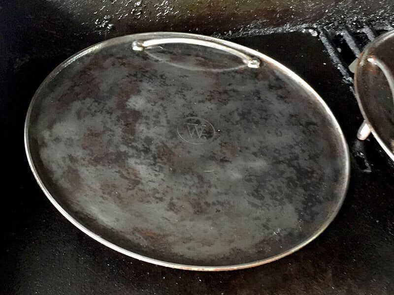 How to clean rusty Ozpig cooking plates