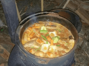 Camp Oven Hot Pot
